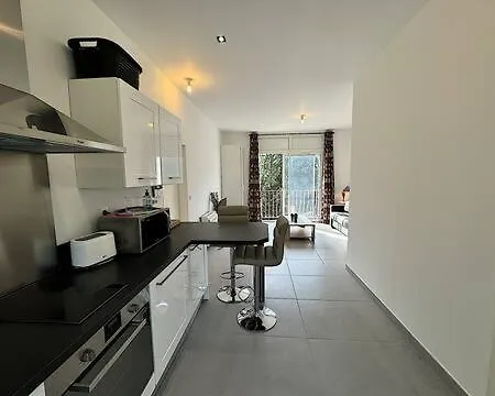 Apartment L'olive, Elegant En Pleine Nature Hyeres